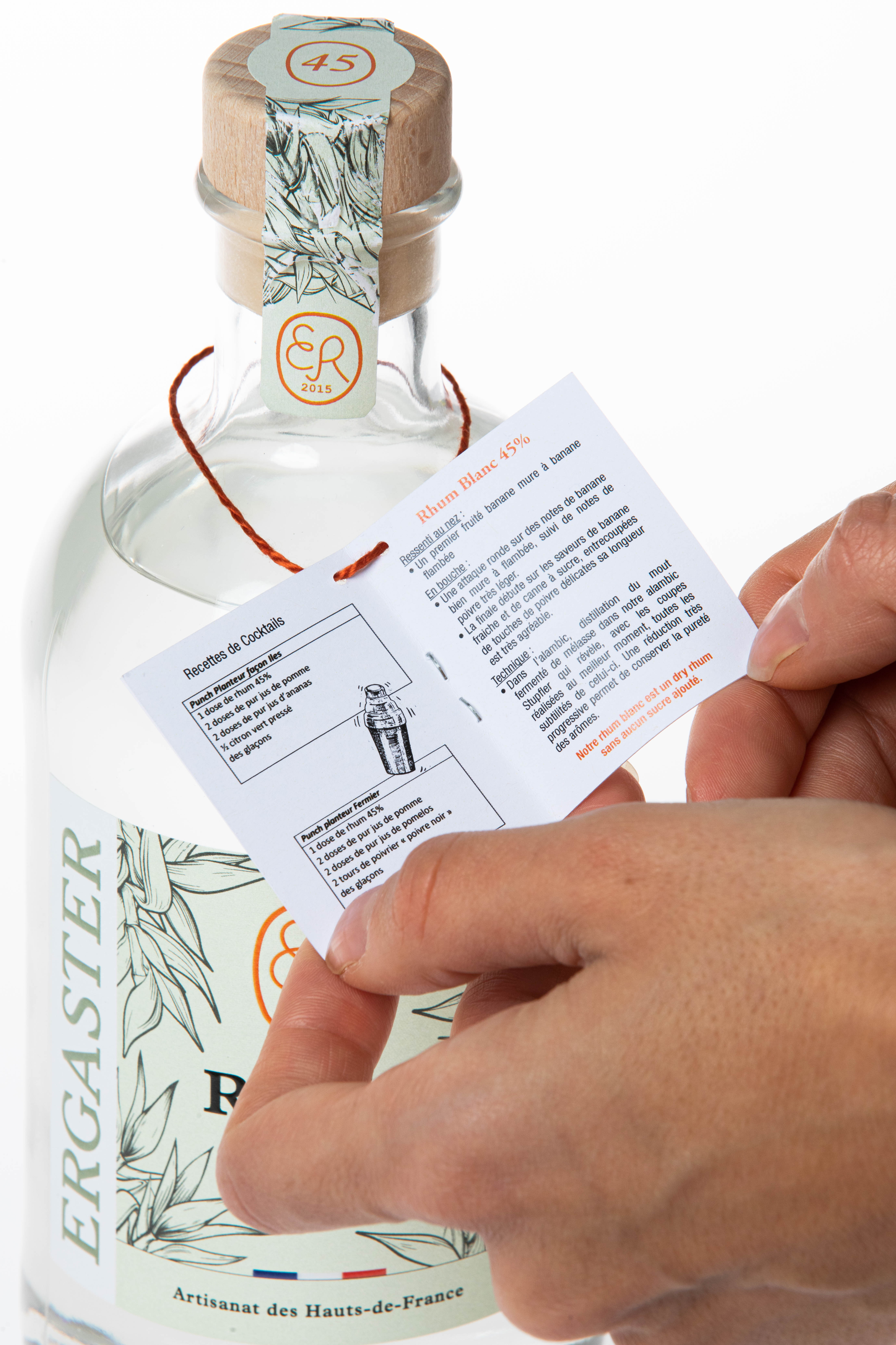 Etiquette à fil pour spiritueux dans l'Oise