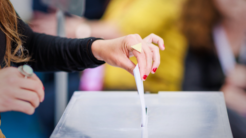 Impression de bulletins de vote, tracts, professions de foi, affiches, propagande électorale pour l’élection législative 2024 dans l’Oise, le Val d’Oise et en région parisienne